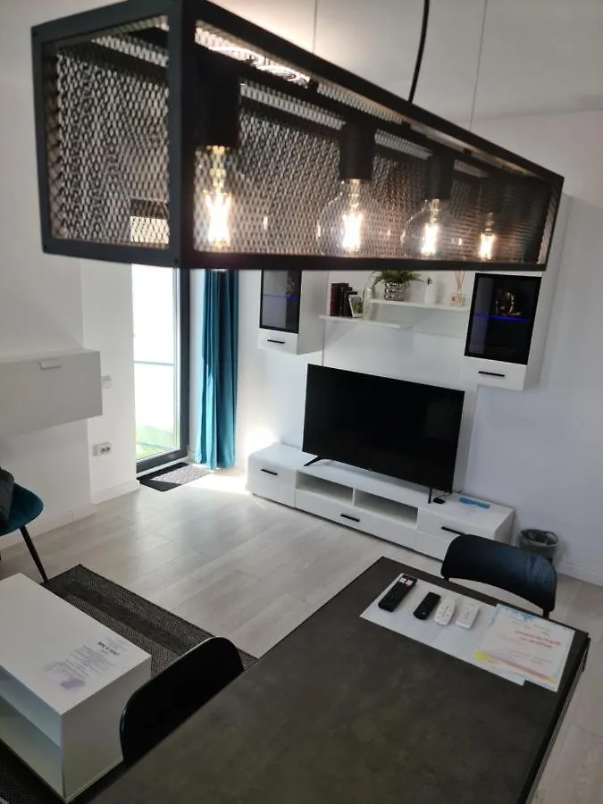 Global Residence Lake View Boekarest 0*,  Roemenië