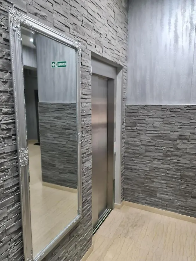 Global Residence Lake View Bukarest